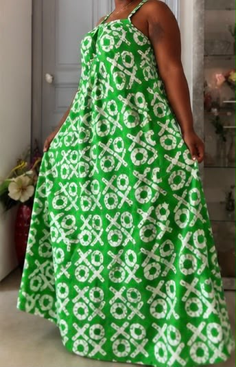 Robe en pagne africain à imprimé graphique